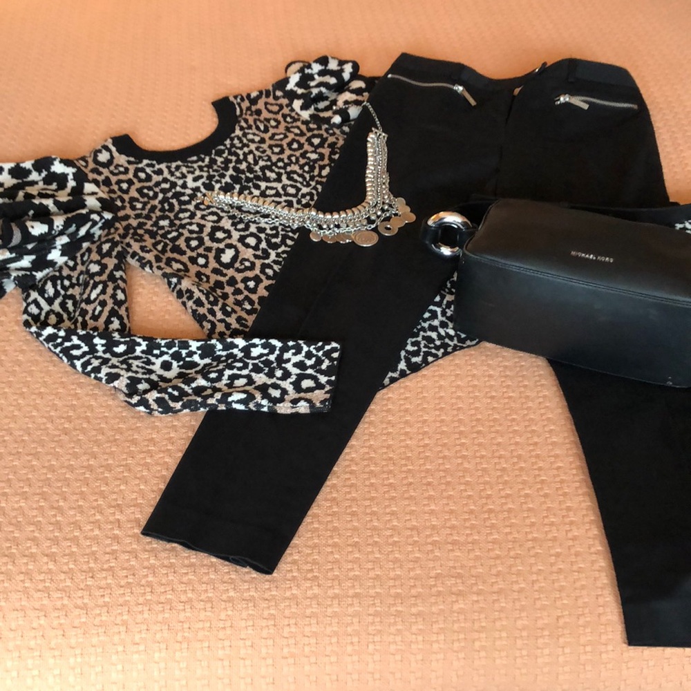 Michael Kors size 4 black cotton pants